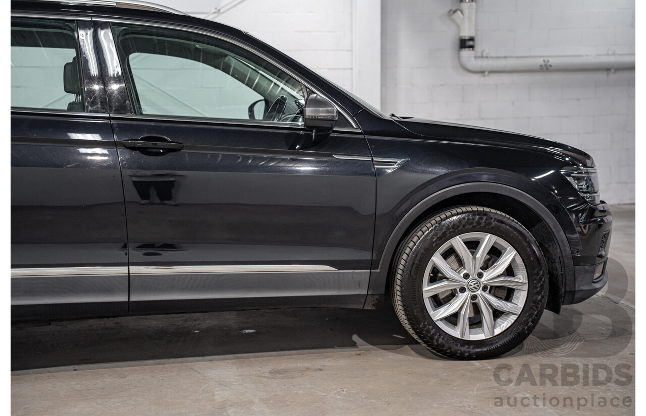 07/2018 Volkswagen Tiguan Allspace 110 TSI Comfortline (FWD) 5NA MY18 4d Wagon Deep Black Pearl Turbo 1.4L