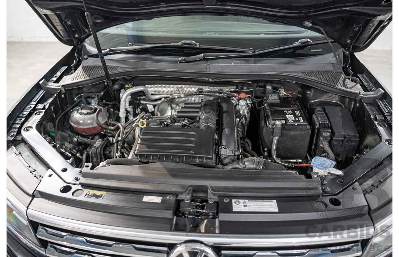 07/2018 Volkswagen Tiguan Allspace 110 TSI Comfortline (FWD) 5NA MY18 4d Wagon Deep Black Pearl Turbo 1.4L