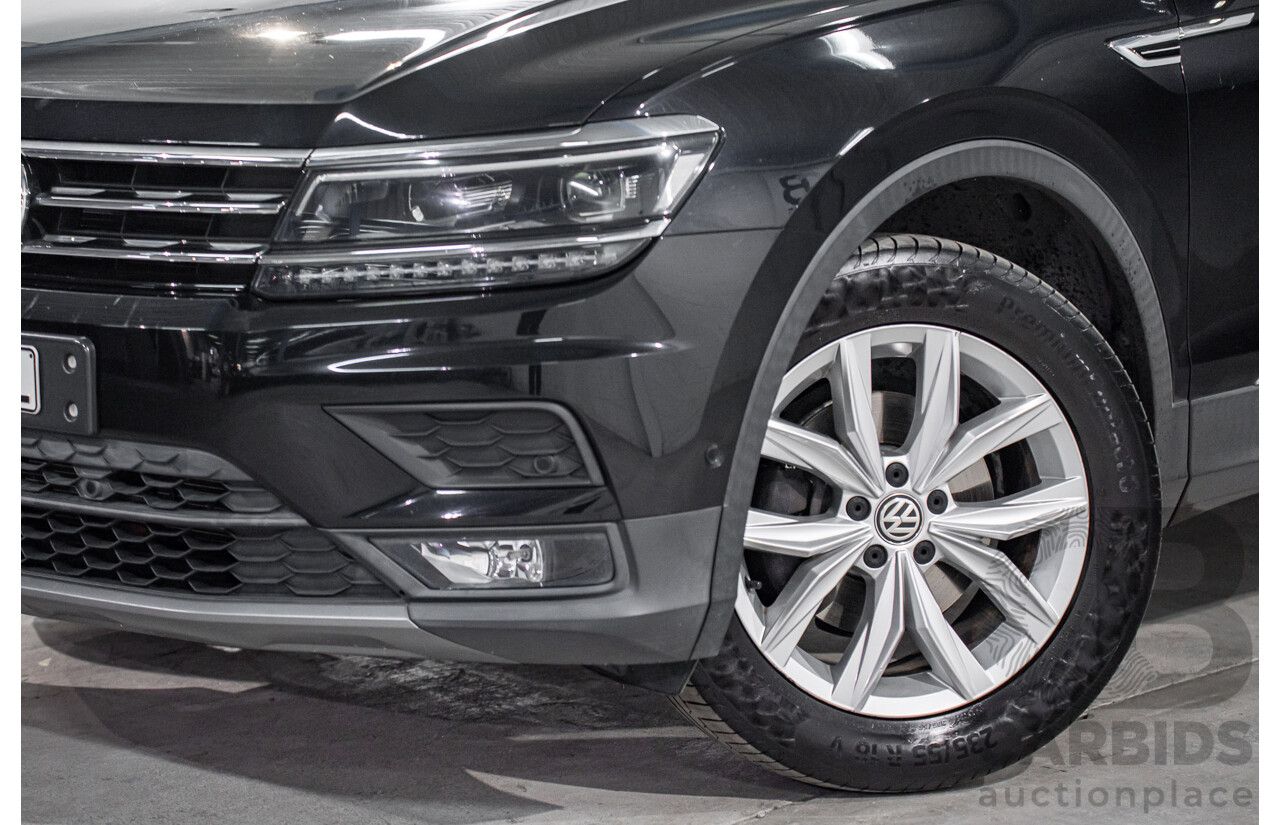 07/2018 Volkswagen Tiguan Allspace 110 TSI Comfortline (FWD) 5NA MY18 4d Wagon Deep Black Pearl Turbo 1.4L
