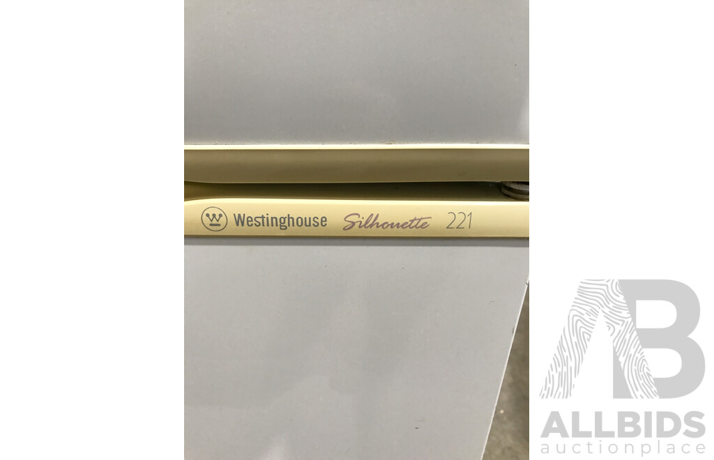 Westinghouse Silhouette 221 Litre Fridge