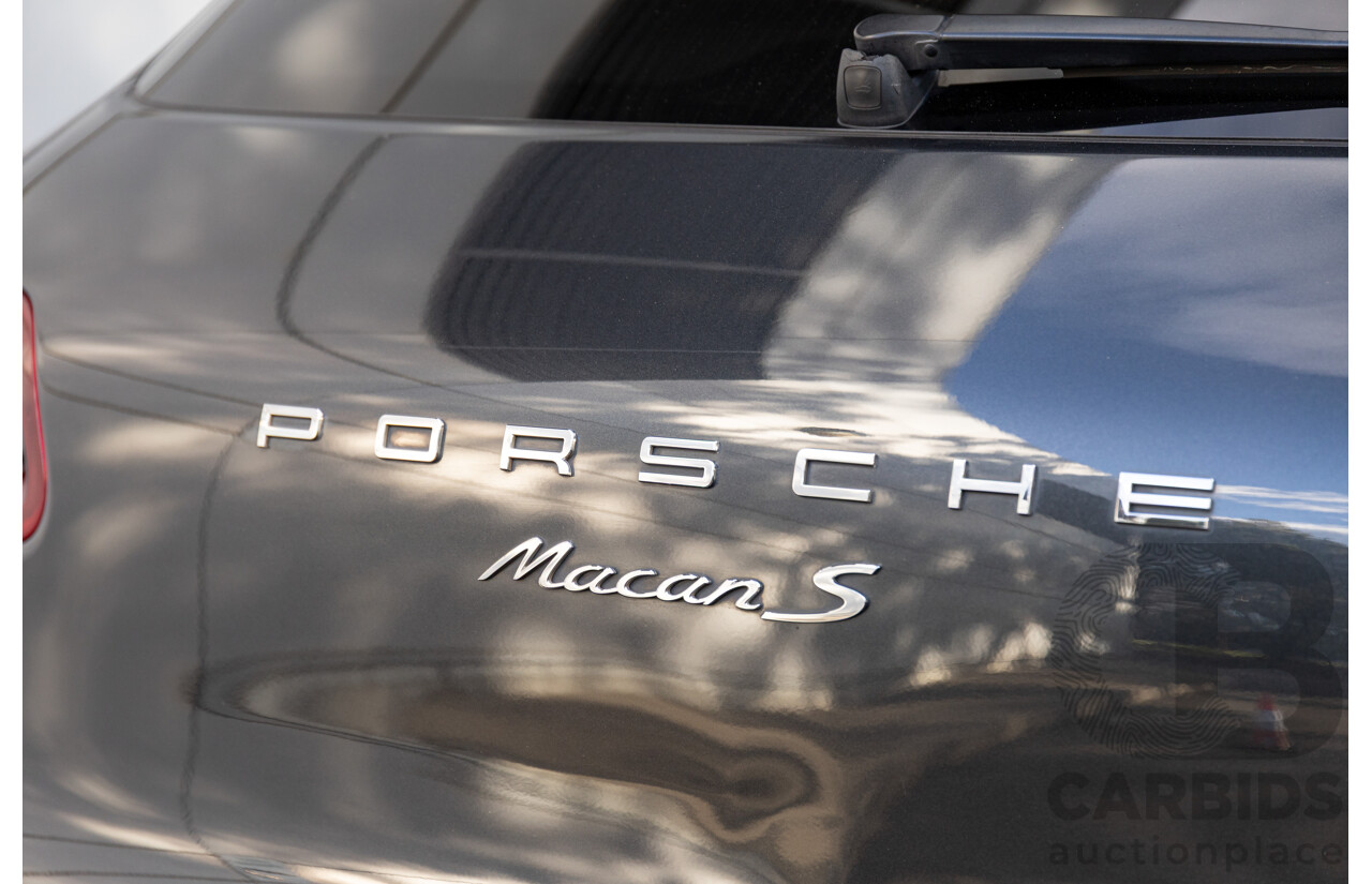 04/2017 Porsche Macan S (AWD) MY17 4d Wagon Volcano Grey Metallic Turbo V6 3.0L