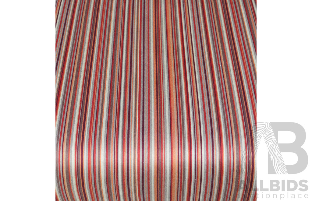 Modern Upholstered Gallery Bench with Fabric Upholstered Top