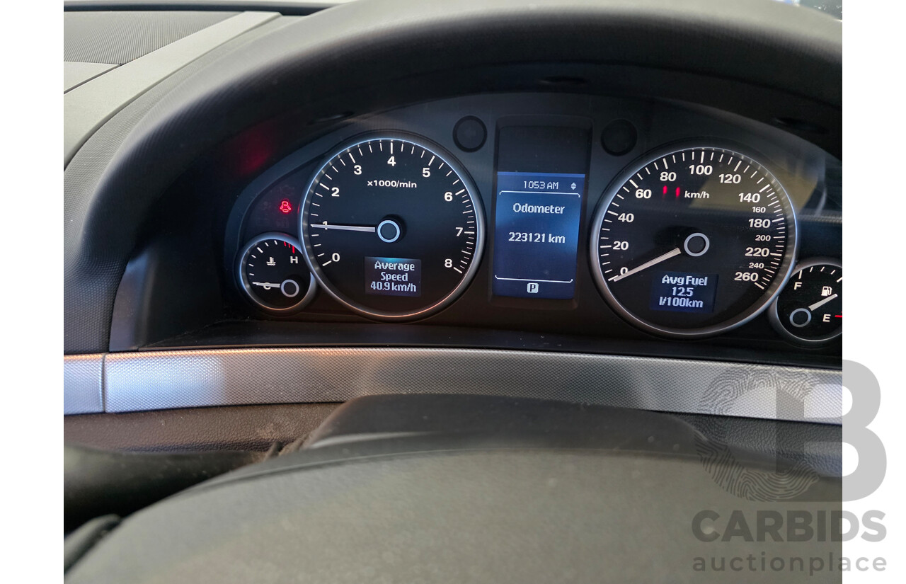 5/2009 Holden Calais V VE MY09.5 4d Sportwagon Silver 3.6L