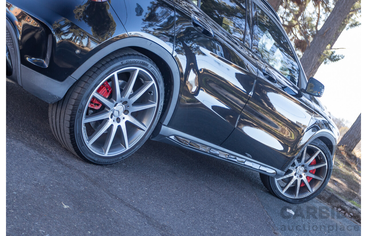 6/2015 Mercedes Benz GLA45 AMG 4matic (AWD) X156 MY15 4d Wagon Cosmos Black Metallic Turbo 2.0L