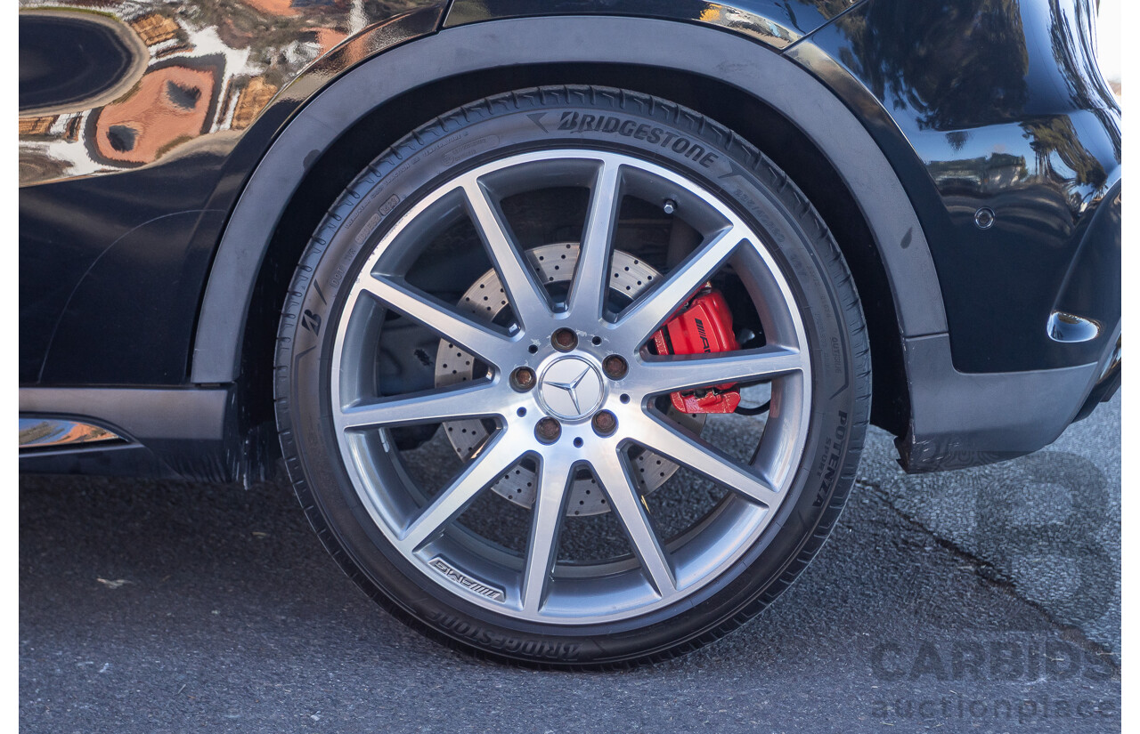 6/2015 Mercedes Benz GLA45 AMG 4matic (AWD) X156 MY15 4d Wagon Cosmos Black Metallic Turbo 2.0L