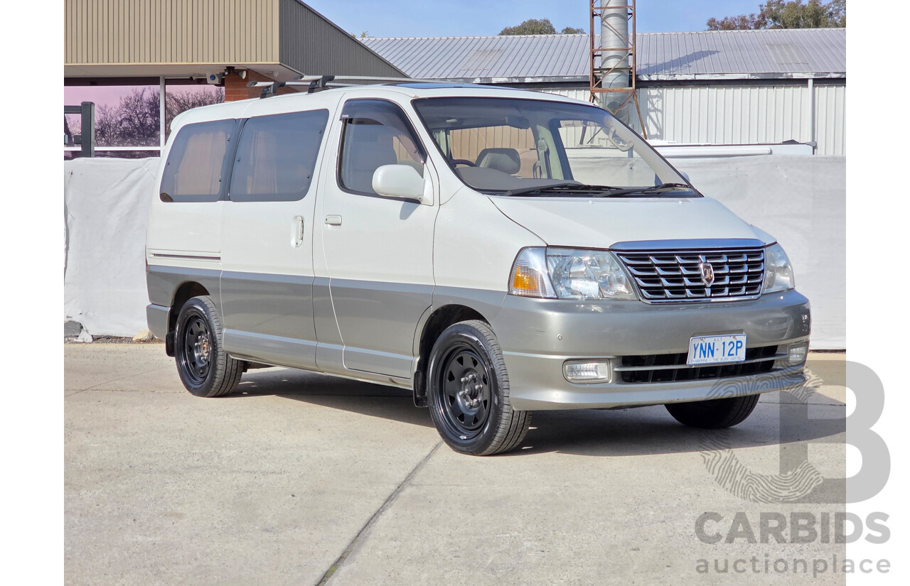 10/1999  Toyota Grand Hiace Van Beige 3.4L - 8 Seater Imported
