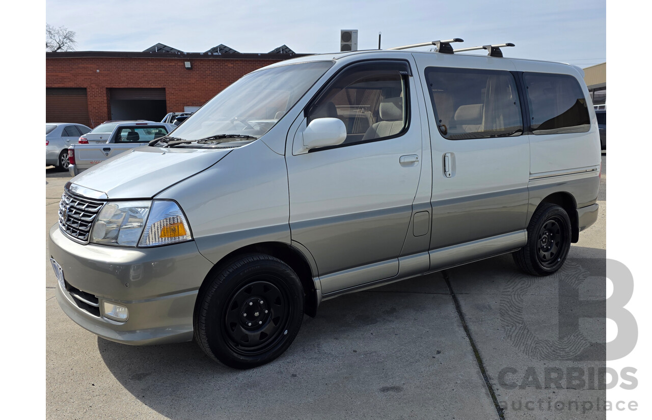 10/1999  Toyota Grand Hiace Van Beige 3.4L - 8 Seater Imported