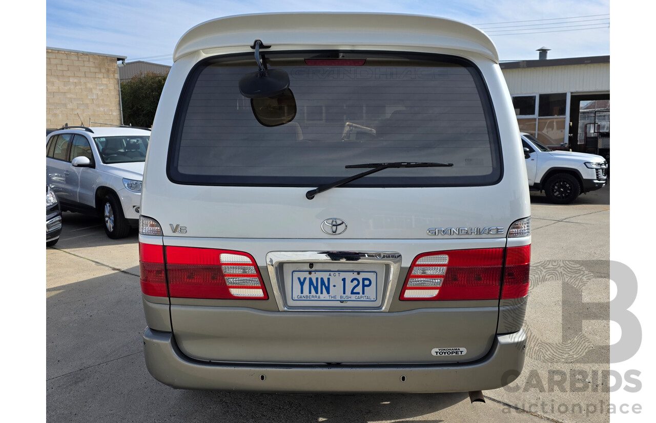 10/1999  Toyota Grand Hiace Van Beige 3.4L - 8 Seater Imported