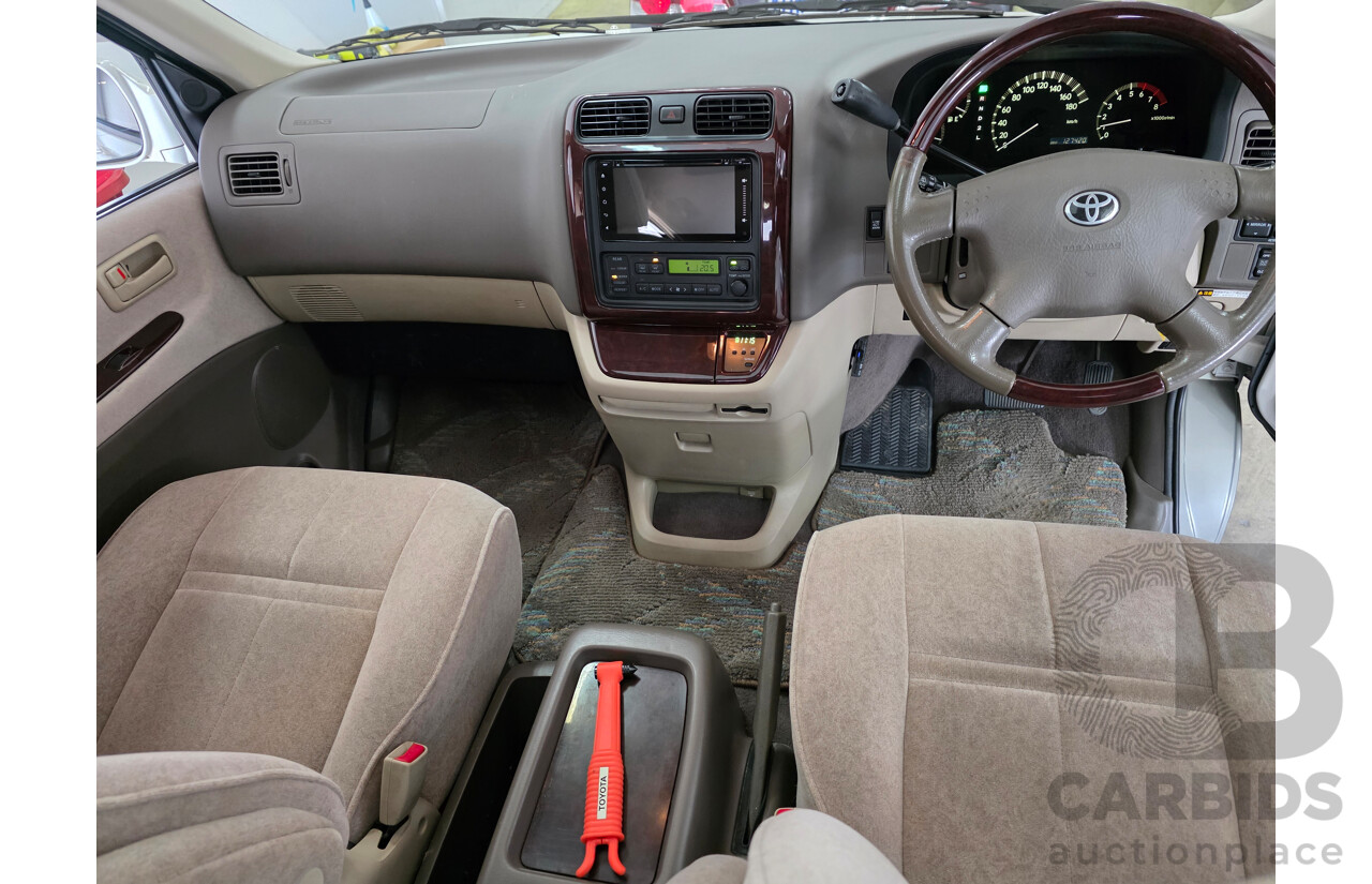 10/1999  Toyota Grand Hiace Van Beige 3.4L - 8 Seater Imported
