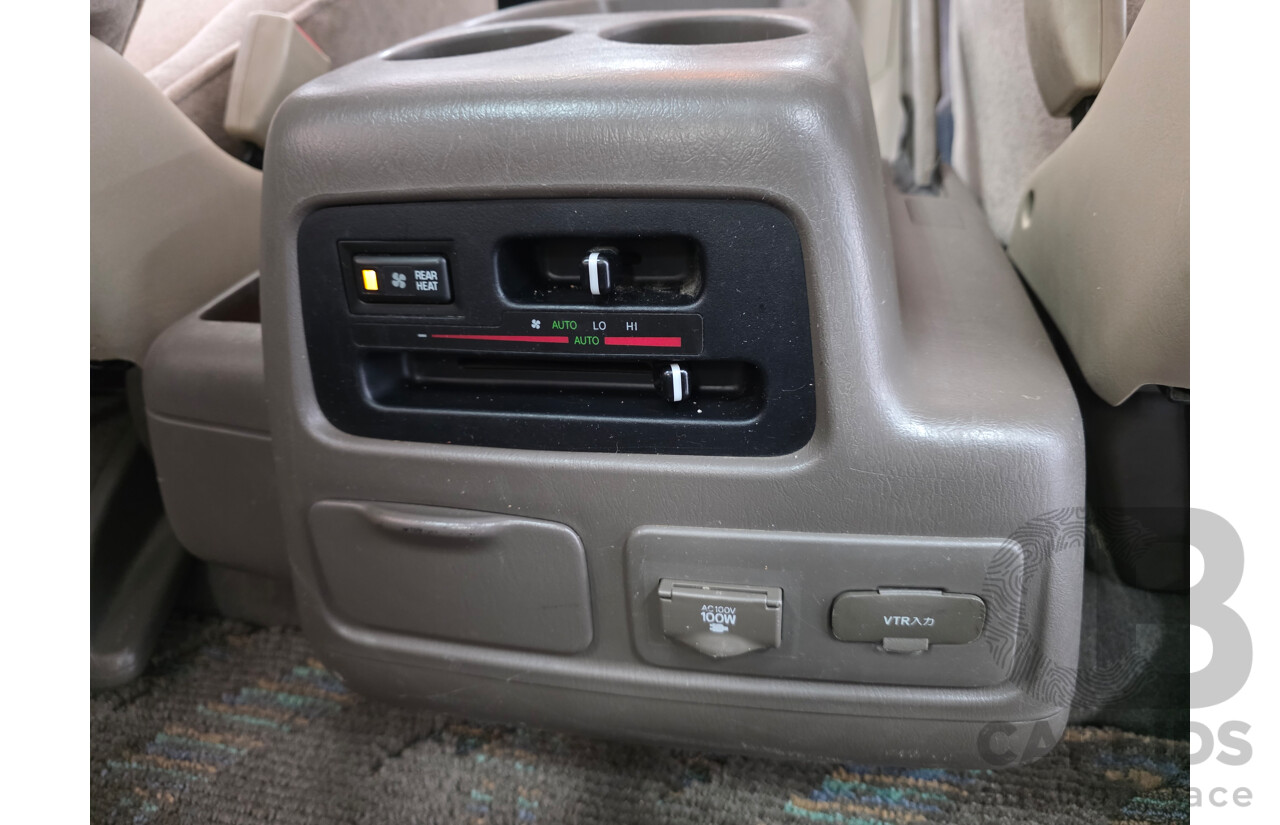 10/1999  Toyota Grand Hiace Van Beige 3.4L - 8 Seater Imported