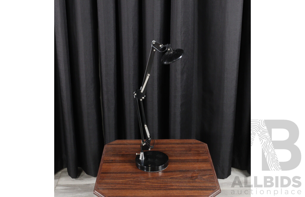 Metal Desk Lamp