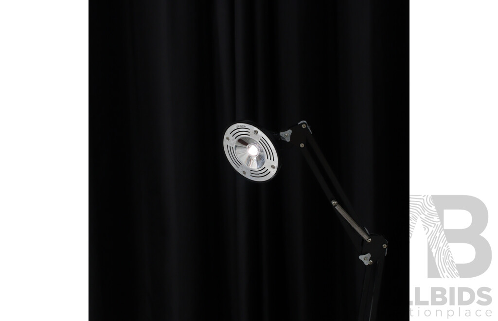 Metal Desk Lamp
