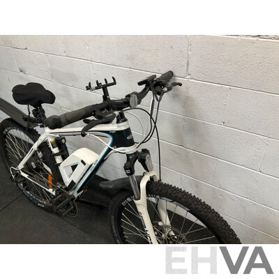NCM 27.5'' Prague Electric Mountain Bike - RRP$ 1,499