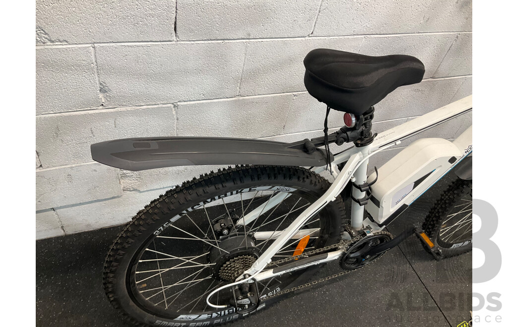 NCM 27.5'' Prague Electric Mountain Bike - RRP$ 1,499