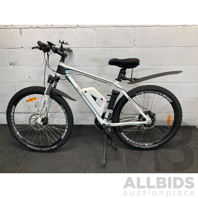 NCM 27.5'' Prague Electric Mountain Bike - RRP$ 1,499