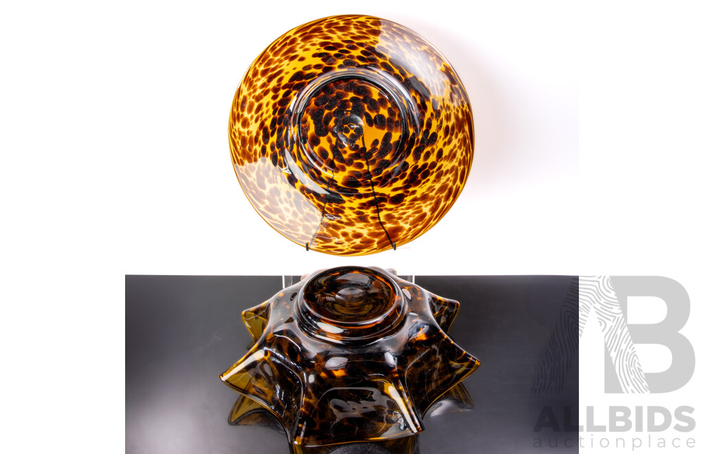 Large Amber Art Glass Dish with Mottled Detail and Fluted Form Along with Matching Charger