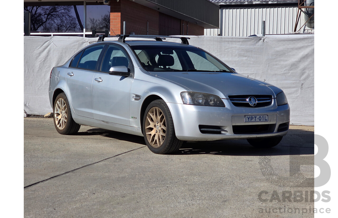 5/2010 Holden Commodore International VE MY10 4d Sedan Silver  3.0L
