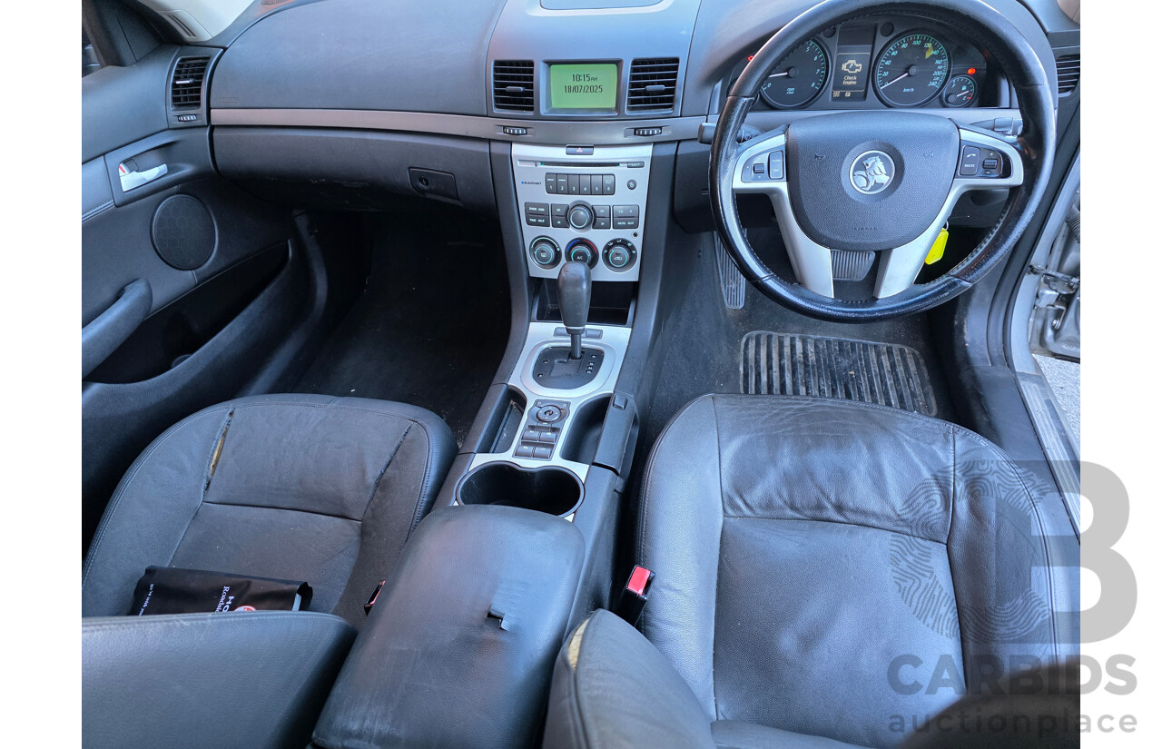 5/2010 Holden Commodore International VE MY10 4d Sedan Silver  3.0L
