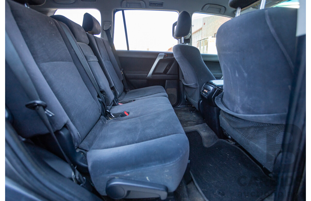 9/2013 Toyota Landcruiser Prado GXL (4x4) KDJ150R 4d Wagon Graphite Grey Metallic Turbo Diesel 3.0L - 7 Seater