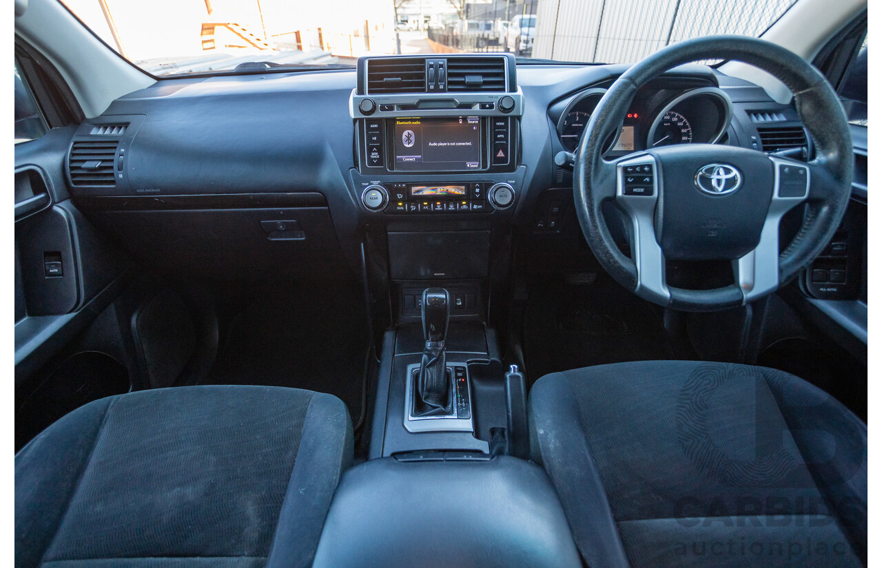 9/2013 Toyota Landcruiser Prado GXL (4x4) KDJ150R 4d Wagon Graphite Grey Metallic Turbo Diesel 3.0L - 7 Seater