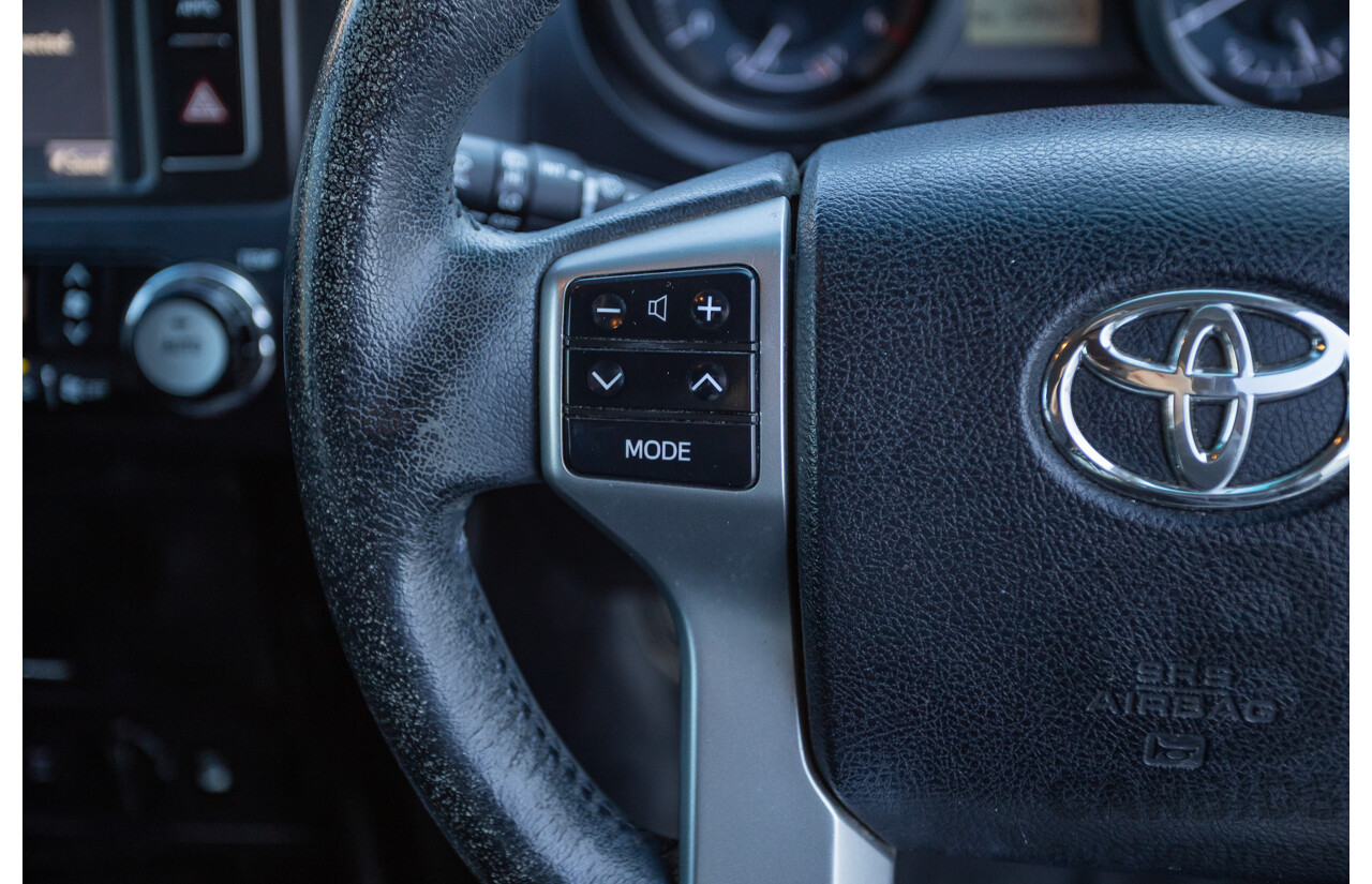 9/2013 Toyota Landcruiser Prado GXL (4x4) KDJ150R 4d Wagon Graphite Grey Metallic Turbo Diesel 3.0L - 7 Seater
