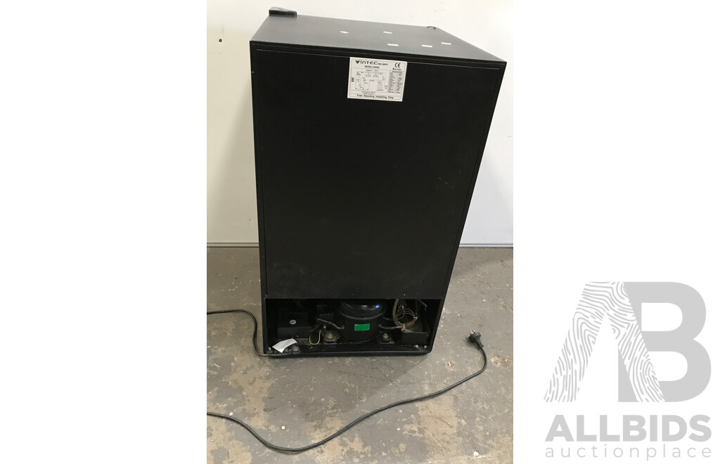 Vintec 30 Bottle Wine Cabinet