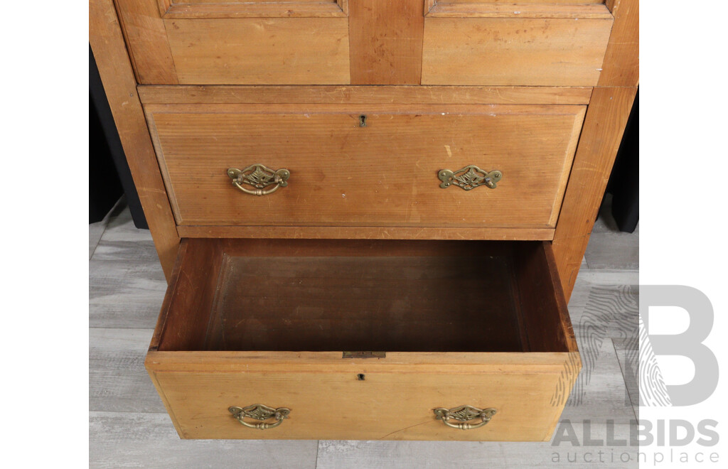 Centre Section of a Late Edwardian Pine Wardrobe