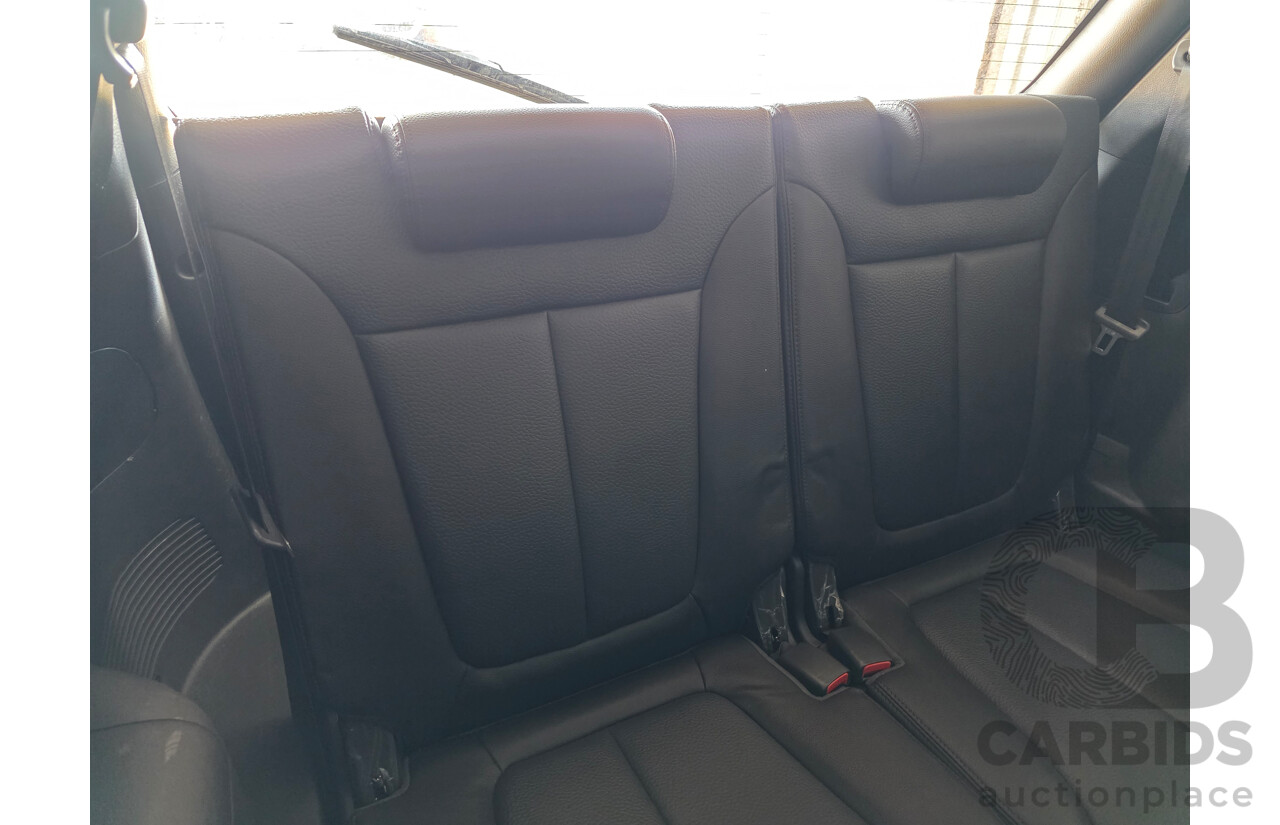 4/2010 Hyundai Santa Fe Highlander CRDi (4x4) CM MY10 4d Wagon Silver Turbo Diesel 2.2L - 7 Seats