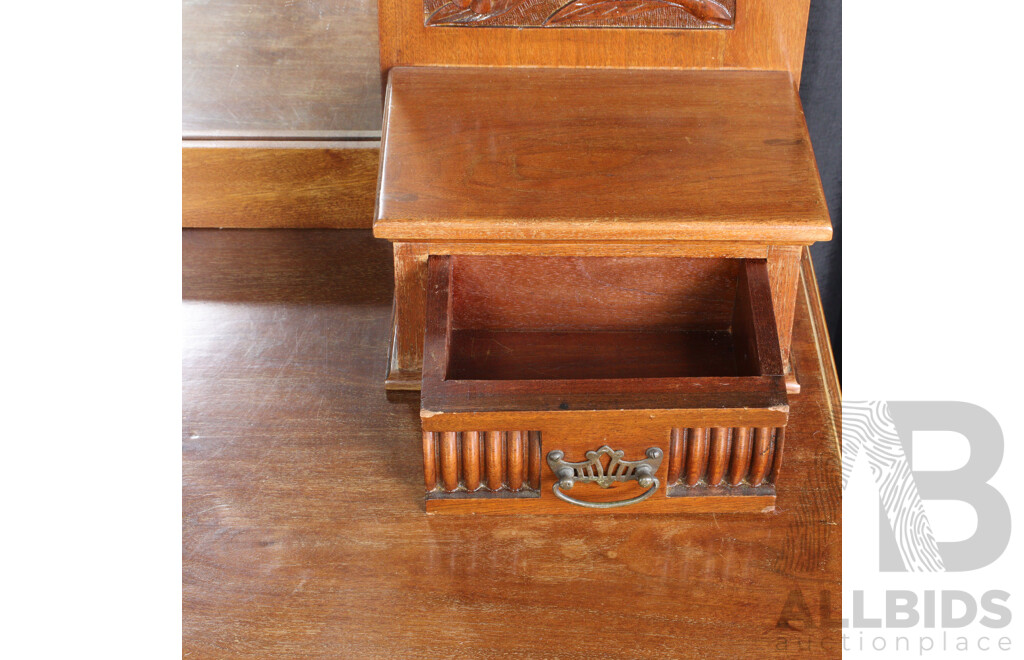 Good Reproduction Mirrored Back Dressing Table