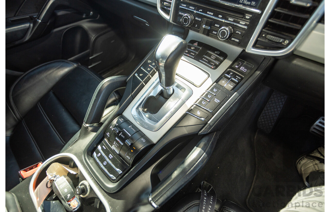 1/2015 Porsche Cayenne Turbo Series 2 (AWD) 92A MY15 4d Wagon White Twin Turbo V8 4.8L