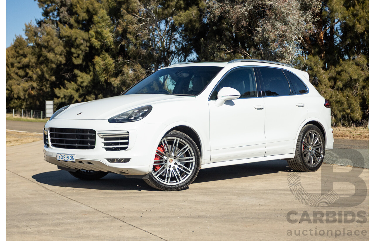 1/2015 Porsche Cayenne Turbo Series 2 (AWD) 92A MY15 4d Wagon White Twin Turbo V8 4.8L