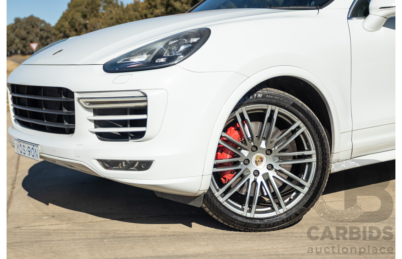 1/2015 Porsche Cayenne Turbo Series 2 (AWD) 92A MY15 4d Wagon White Twin Turbo V8 4.8L