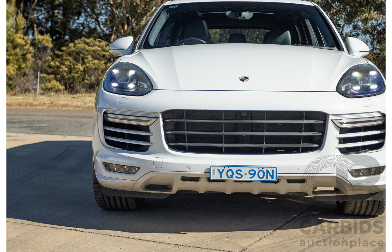 1/2015 Porsche Cayenne Turbo Series 2 (AWD) 92A MY15 4d Wagon White Twin Turbo V8 4.8L