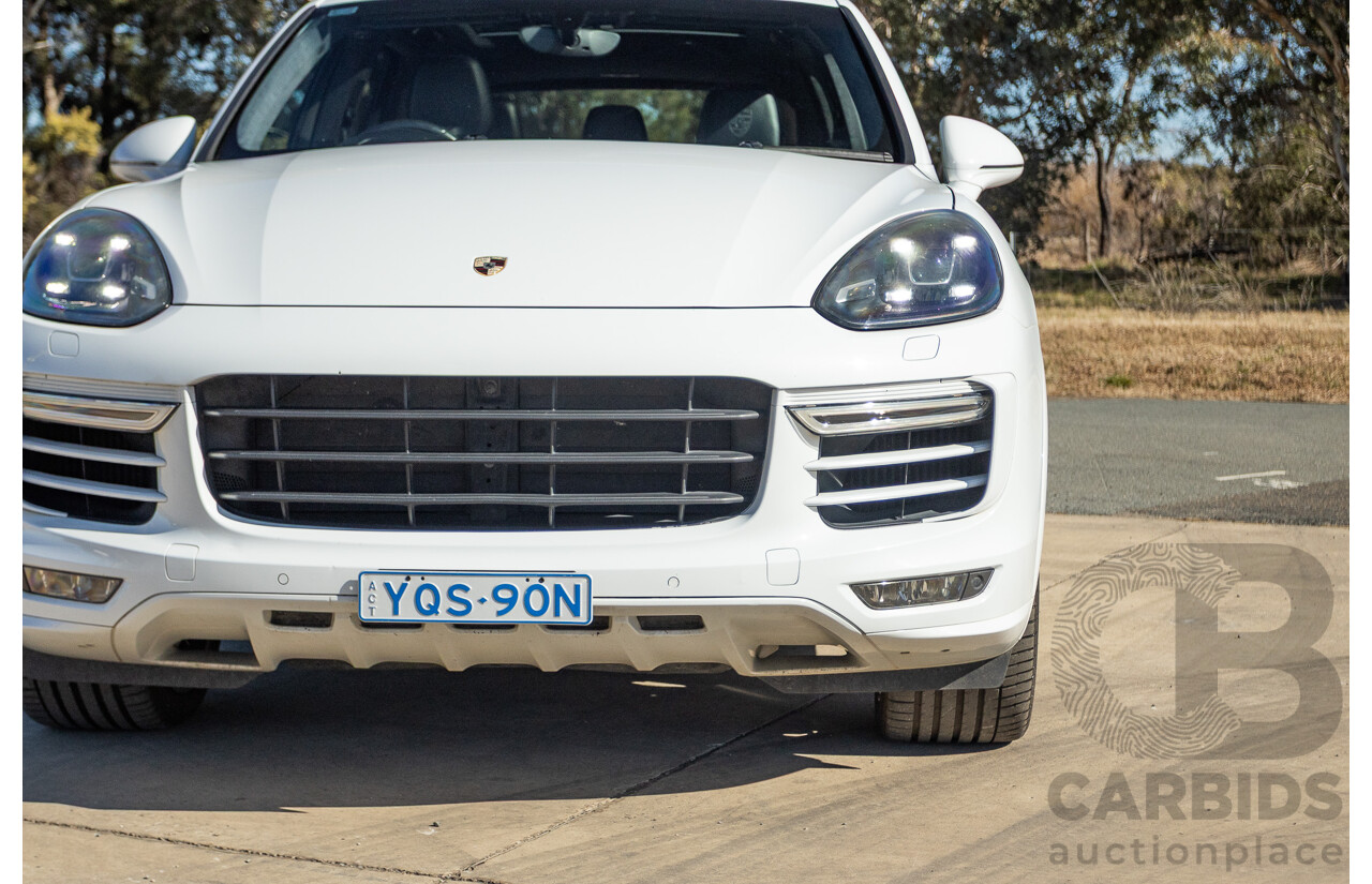 1/2015 Porsche Cayenne Turbo Series 2 (AWD) 92A MY15 4d Wagon White Twin Turbo V8 4.8L