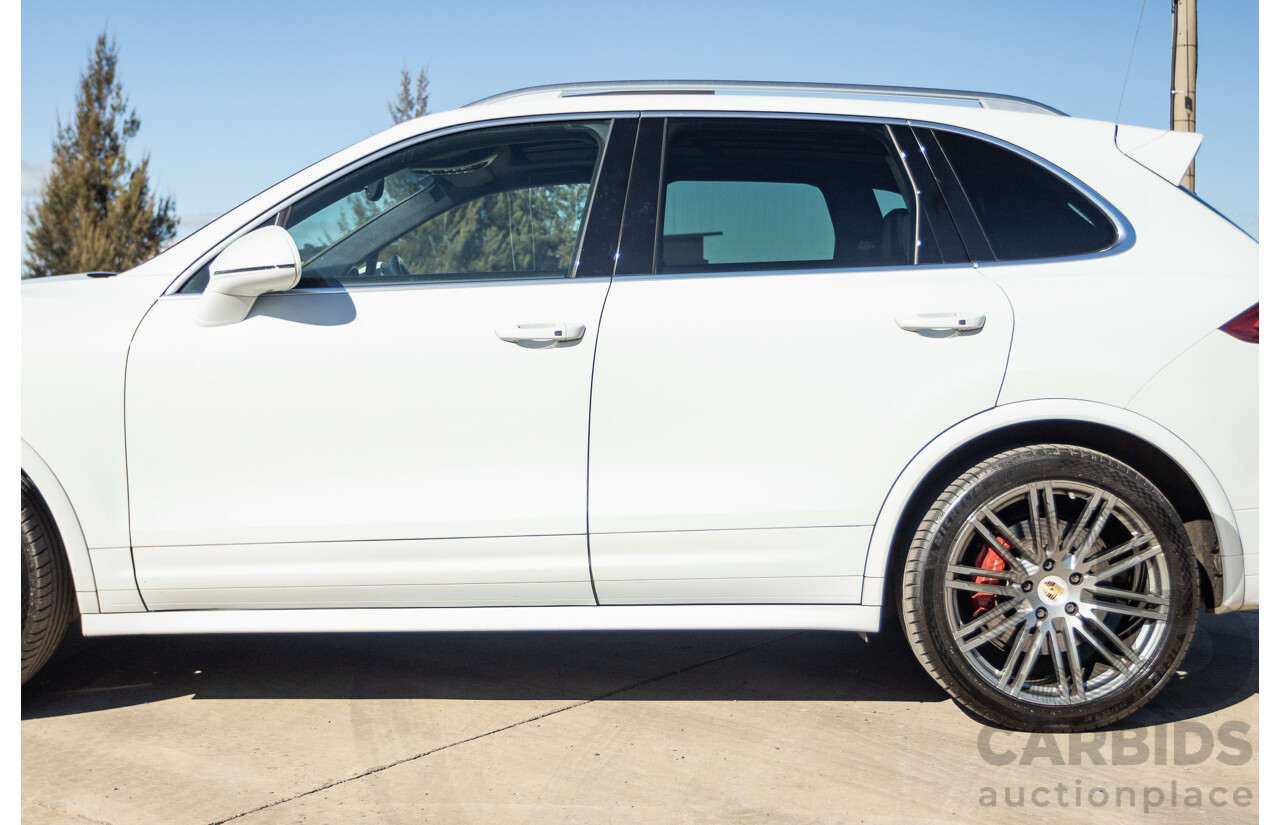 1/2015 Porsche Cayenne Turbo Series 2 (AWD) 92A MY15 4d Wagon White Twin Turbo V8 4.8L