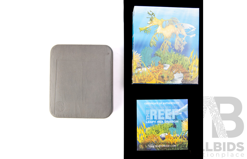 Australian 2009 Perth Mint fine silver 50c coin. Sea Dragon, Reef Series.