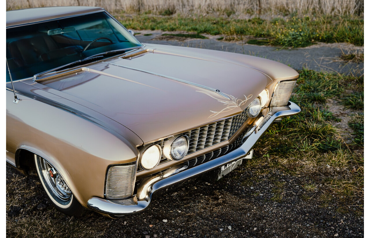 01/1963 Buick Riviera First Gen 2d Hardtop Coupe  Bronze Mist 445 Wildcat V8 7.0L