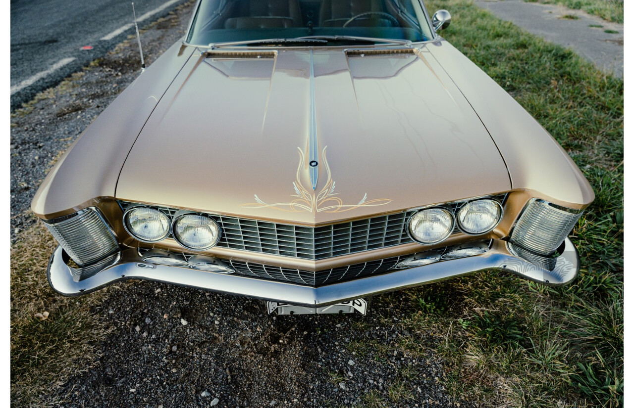 01/1963 Buick Riviera First Gen 2d Hardtop Coupe  Bronze Mist 445 Wildcat V8 7.0L