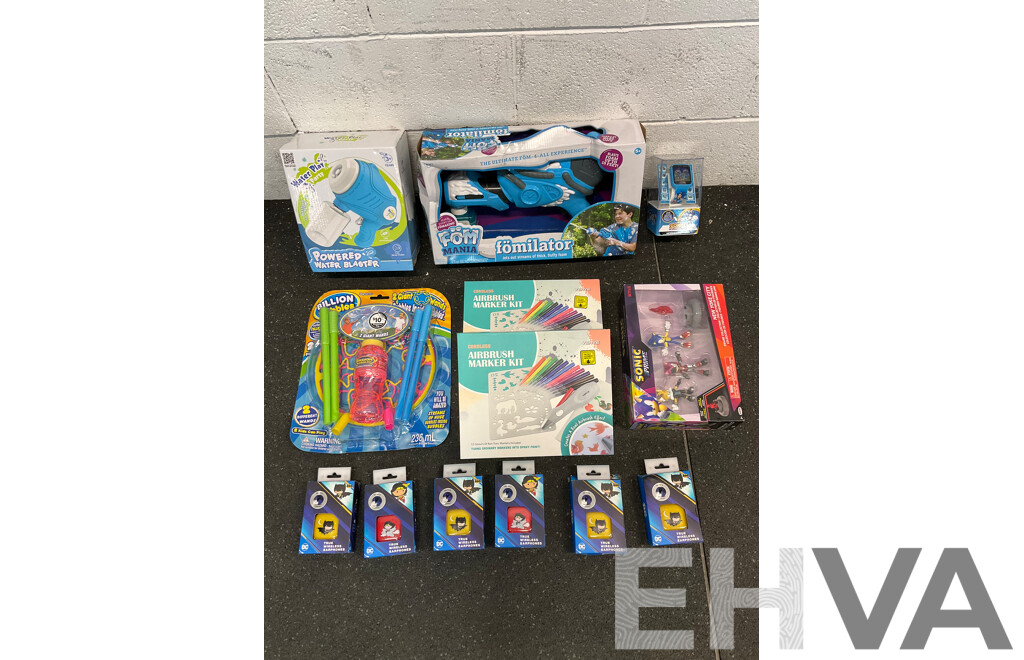 Assorted Kids Toys, Including SONIC Interactive Watch, SONIC Prime Figures and More - Lot of 13