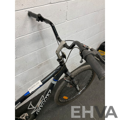 GIANT Yukon Mountain Bike