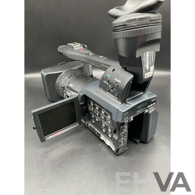 PANASONIC P2HD Camcorder in Pelican Storm Carry Case