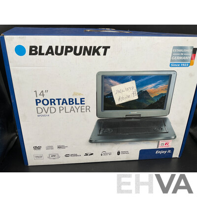 Assorted Useful Gadgets, Including BLAUPUNKT Portable DVD Player, Master Lock, SCA Worklight, Lexar 16GB SDHC Card and More  - Lot of 7