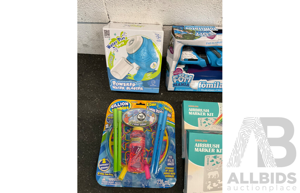 Assorted Kids Toys, Including SONIC Interactive Watch, SONIC Prime Figures and More - Lot of 13