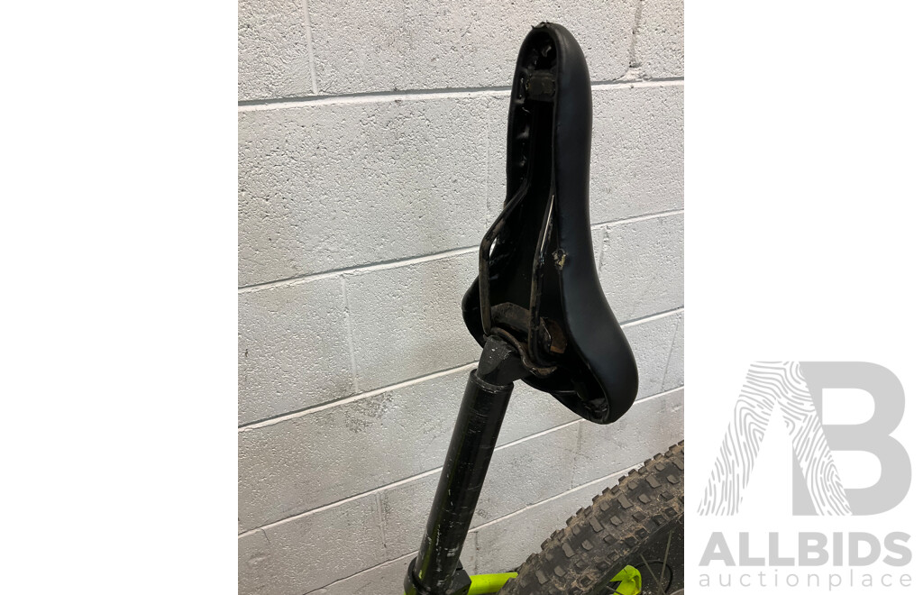SPECIALIZED Pitch Sport Mountain Bike - ORP $1399