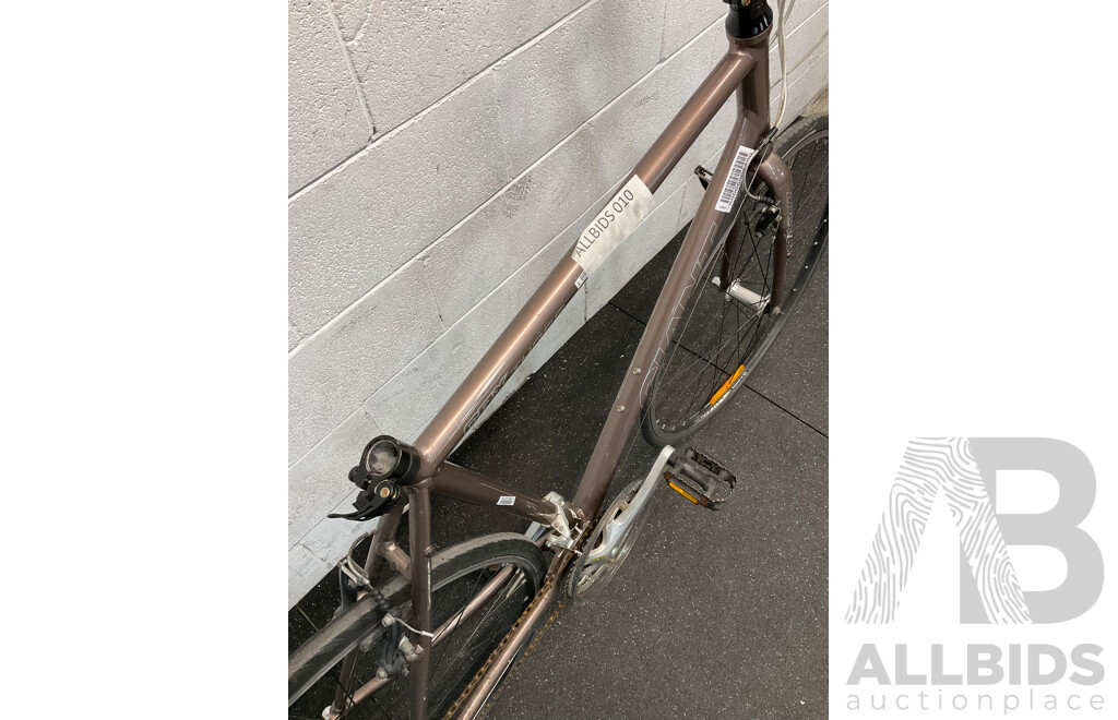 GIANT CRX Three Road Bike