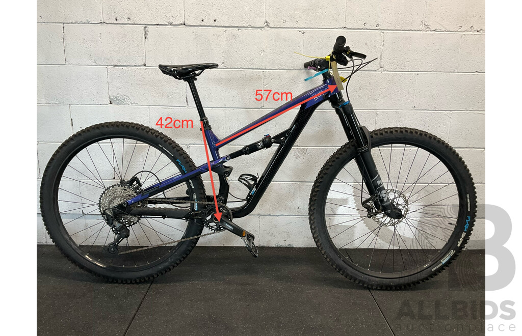 POLYGON SISKIU Size M Mountain Bike - ORP $3599