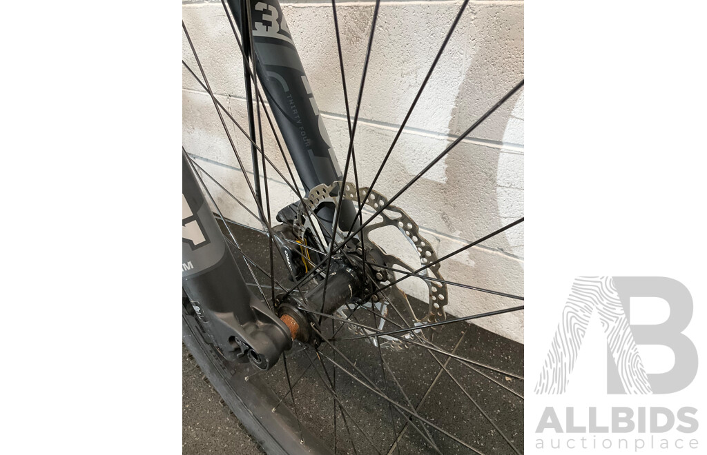 POLYGON SISKIU Size M Mountain Bike - ORP $3599