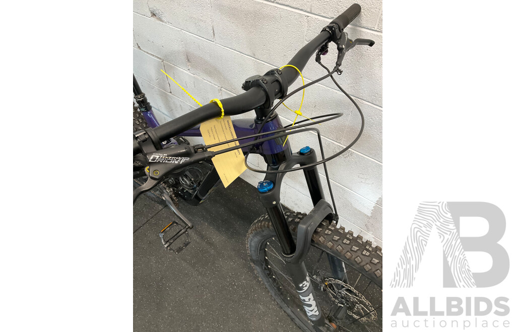 POLYGON SISKIU Size M Mountain Bike - ORP $3599