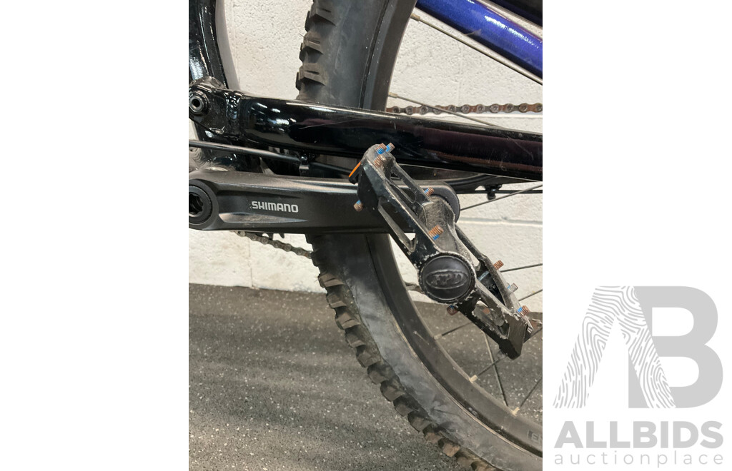 POLYGON SISKIU Size M Mountain Bike - ORP $3599
