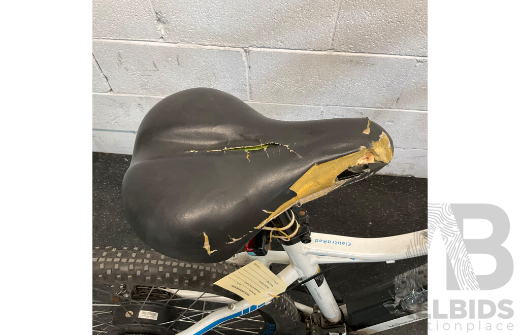 NCM 27.5'' Moscow 48V E-Bike